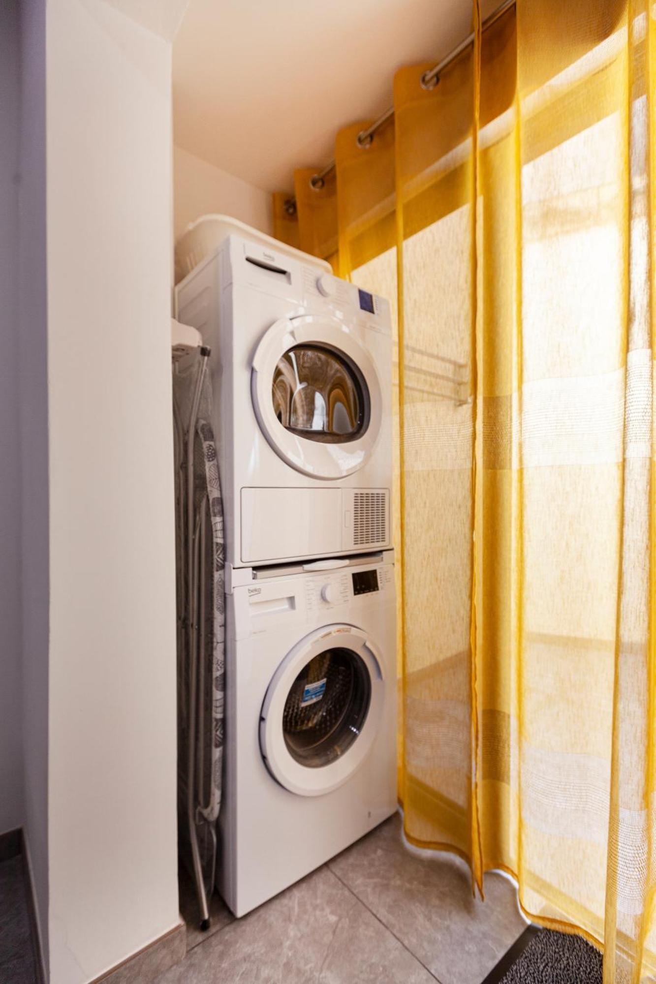 Modern & Lovely Studio - Prime Location San Ġiljan Extérieur photo